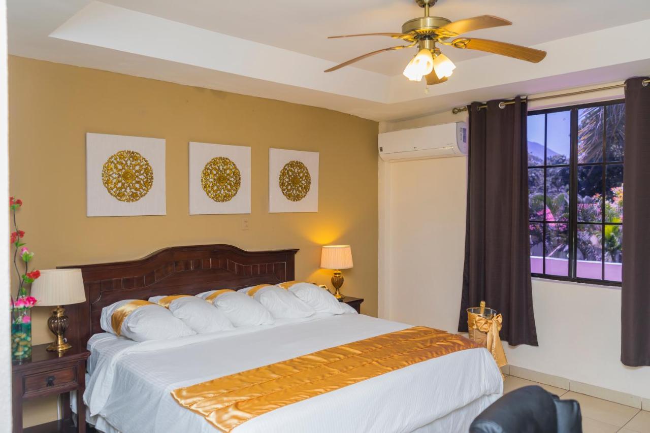 Farallones Hotel Chinandega Eksteriør billede